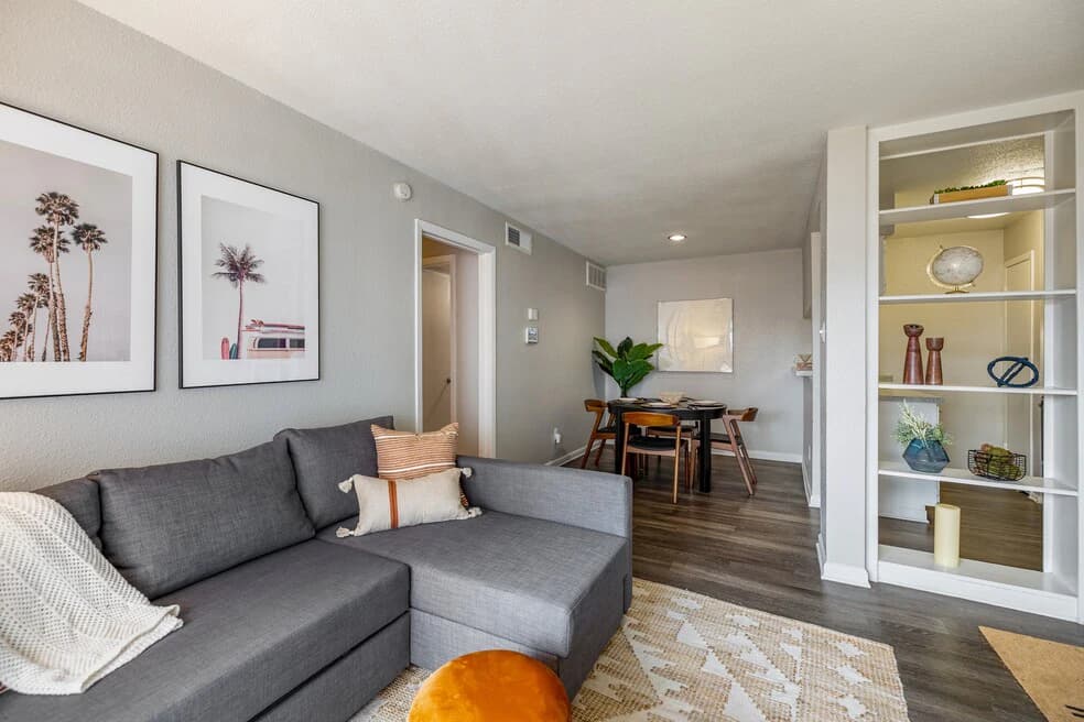 Urban Palms Apartment Homes — photo 2