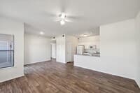 Tivoli Apartments — photo 5