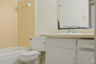 Meadows Apartments — photo 3
