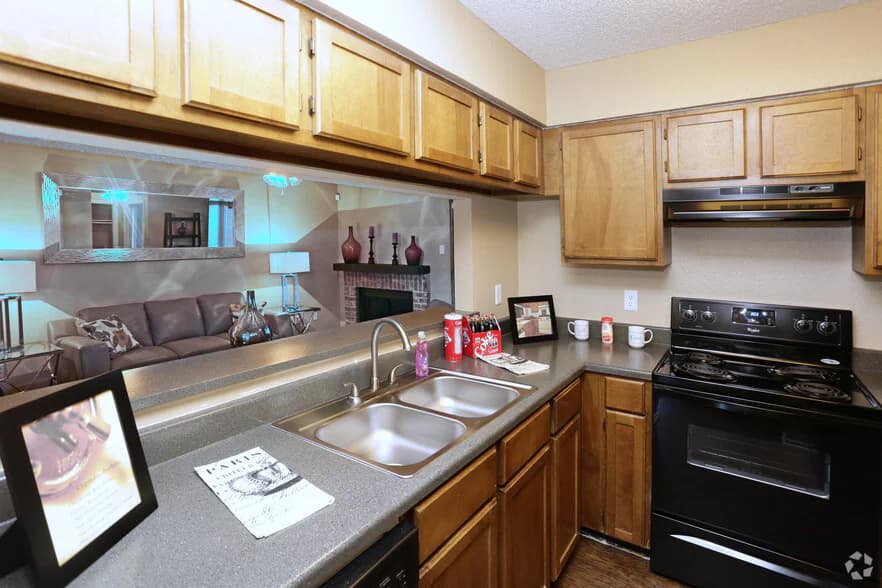 Austin Pointe Apartments in San Antonio, Texas