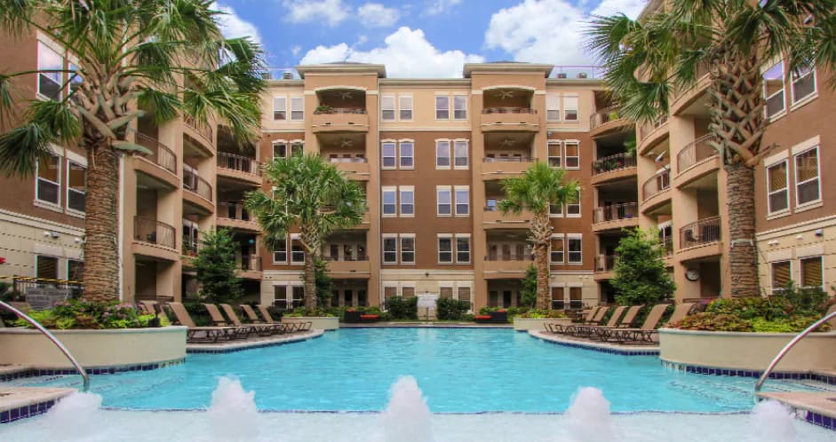 Villa Piana Apartments in Dallas, Texas