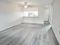 Hidden Park Apartments — photo 3