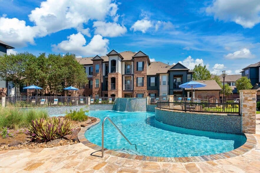 MAA Grand Cypress in Cypress, Texas