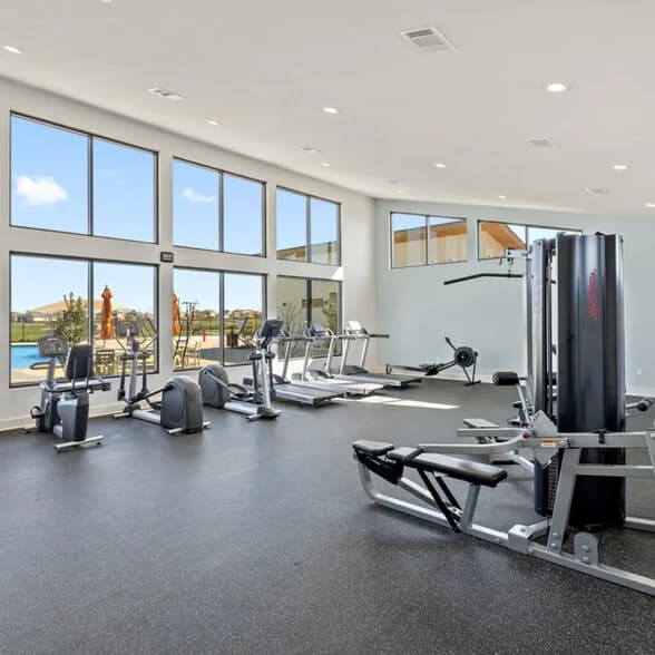 Tricon Saddle Creek — photo 3