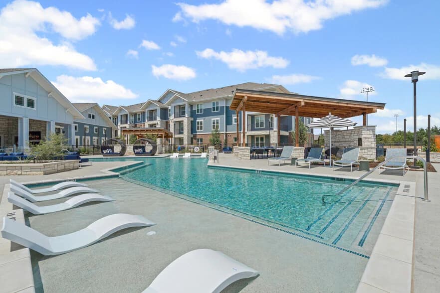 Alpine Creekside in Haltom City, Texas