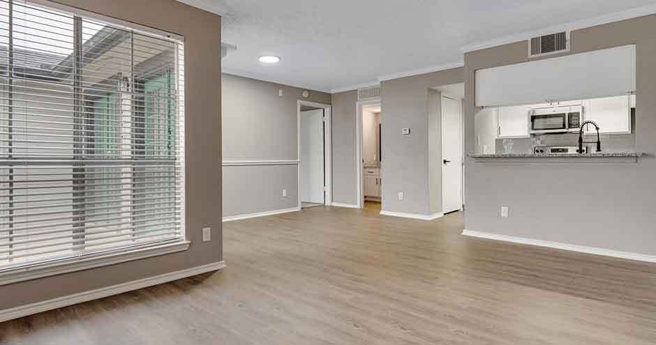 Westmount at River Park Apartments — exterior