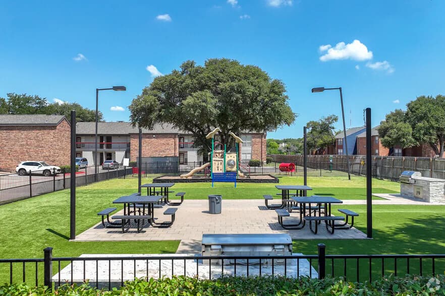 The Place at Briarcrest — exterior