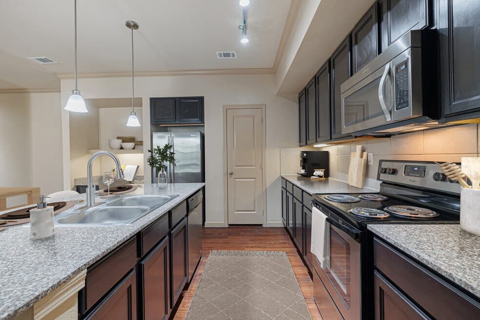 Dolce Living in Rosenberg, Texas