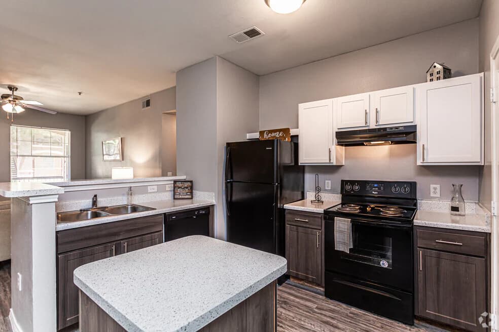 Palo Alto Apartment Homes in San Antonio, Texas