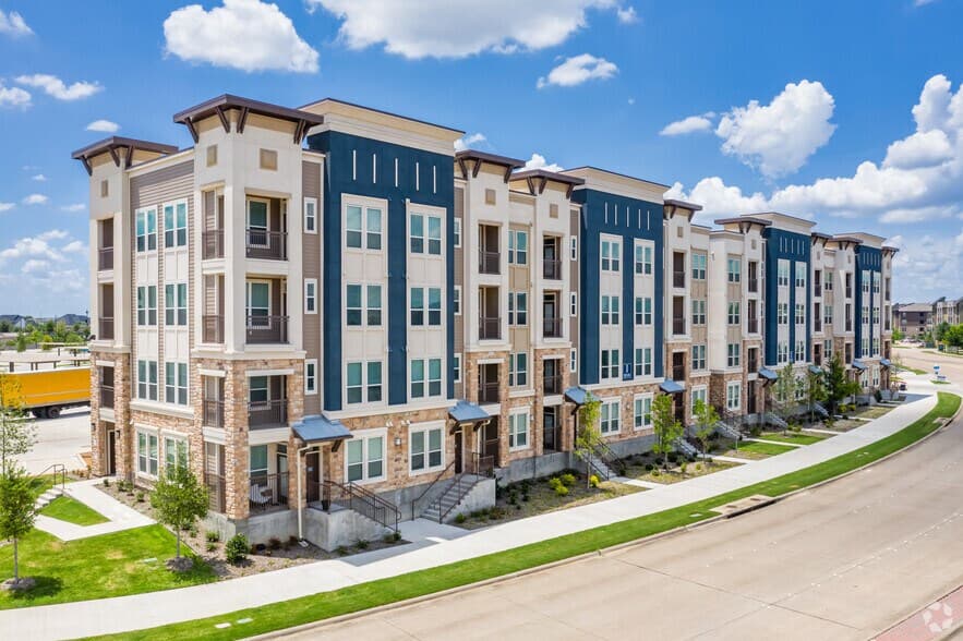 The Link at Twin Creeks — exterior
