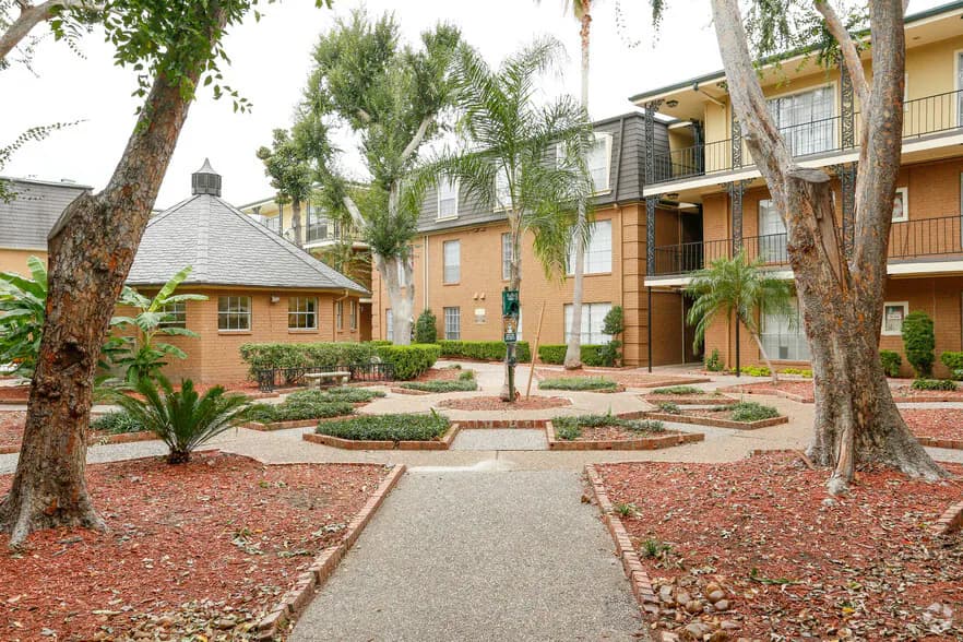 Diamond Hill at Westheimer in Houston, Texas