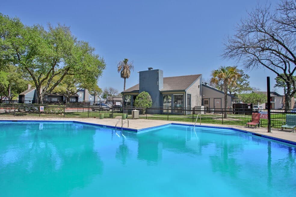 Casa Paz Apartments — photo 2