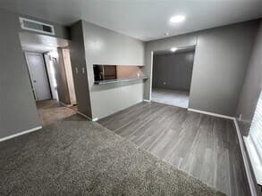 Trailwood Village Apartments — photo 5
