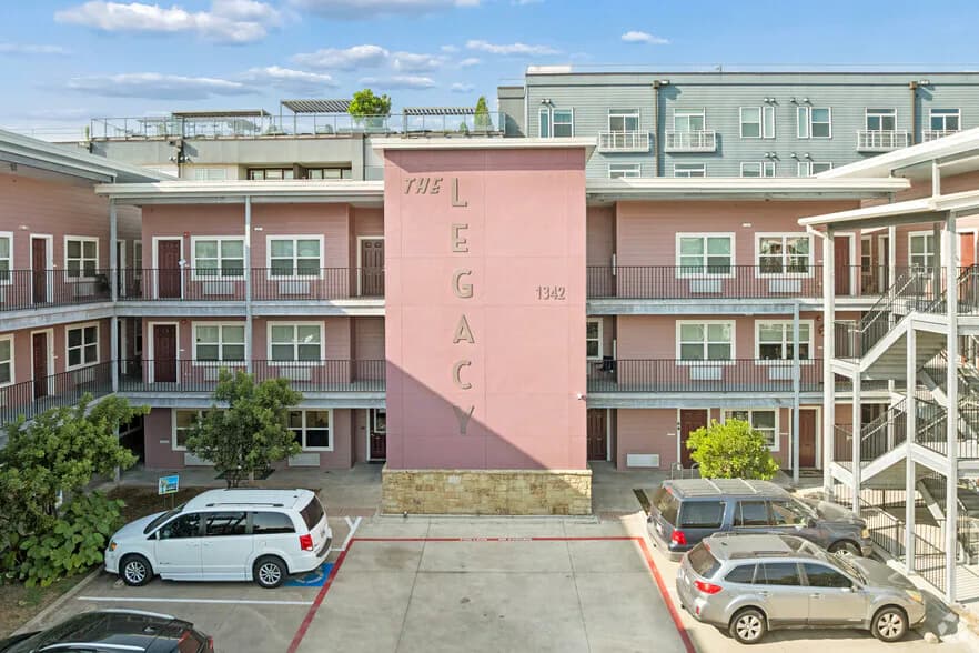 Lamar Square Apartments in Austin, Texas