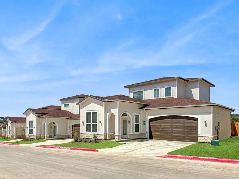 Vue at Sonoma Verde — exterior