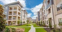 Brea Luxury Apartments — photo 5