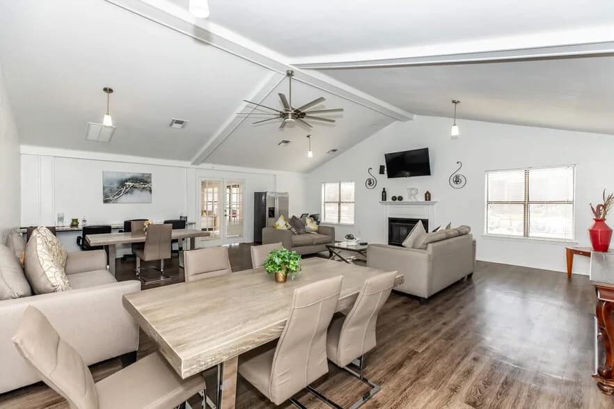 Rolling Hills Place in Lancaster, Texas