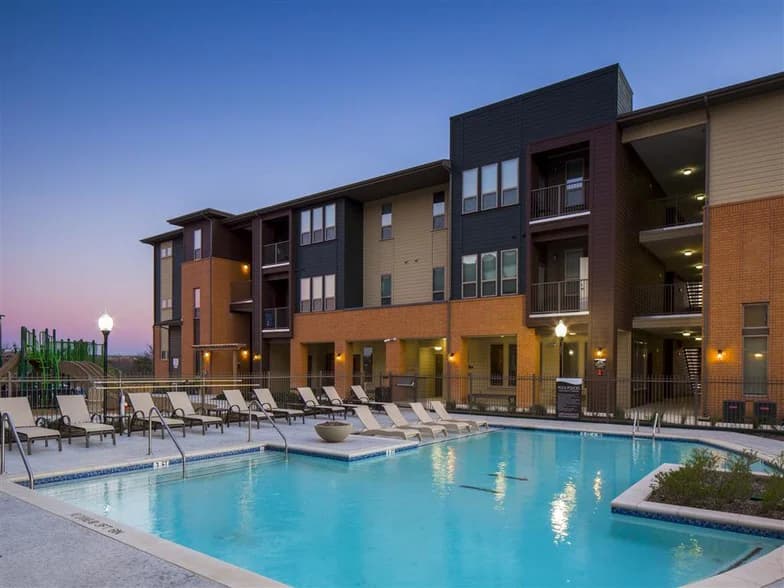 Landings at Marine Creek in Fort Worth, Texas