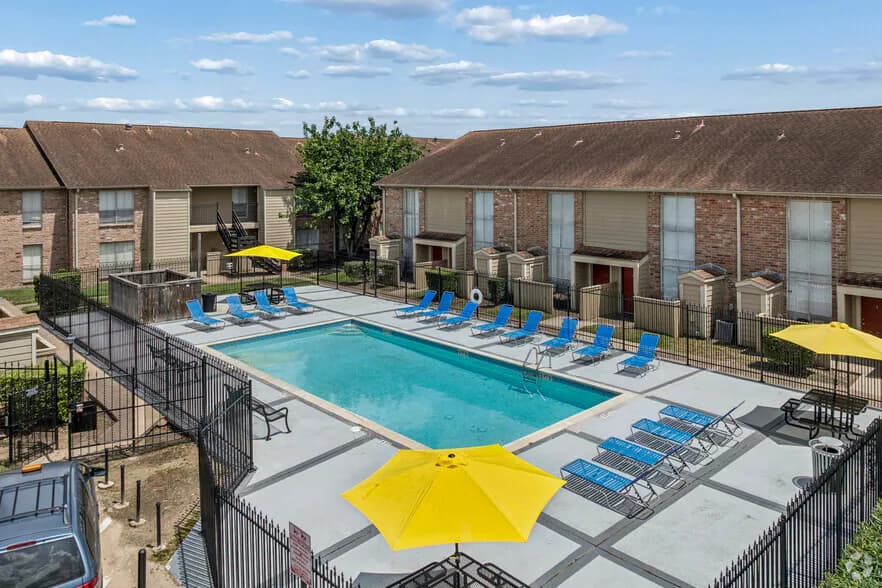 Summervale Apartments in Houston, Texas
