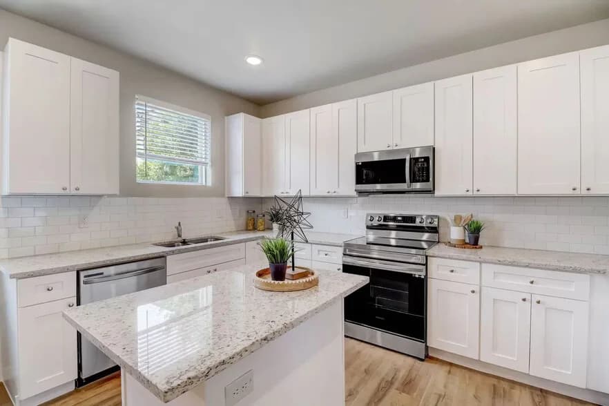 Magnolia Townhomes in Burleson, Texas