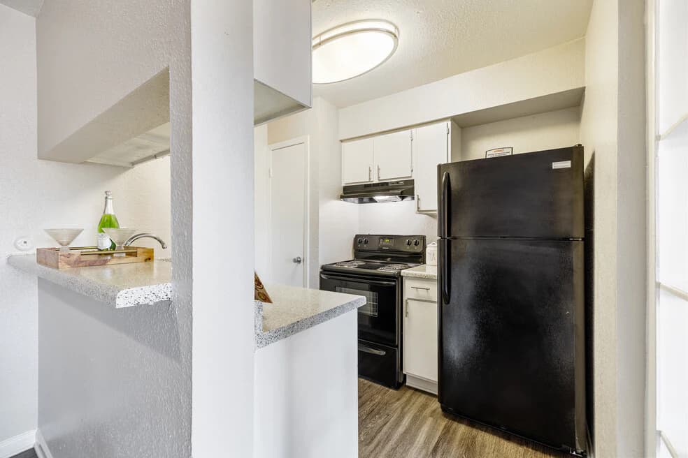 Urban Palms Apartment Homes — photo 4