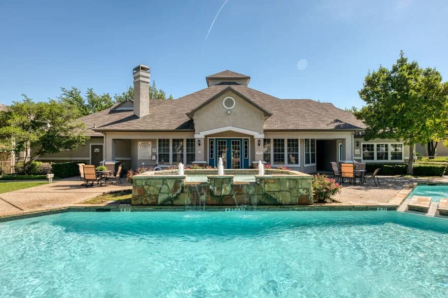Austin Bluff in Dallas, Texas