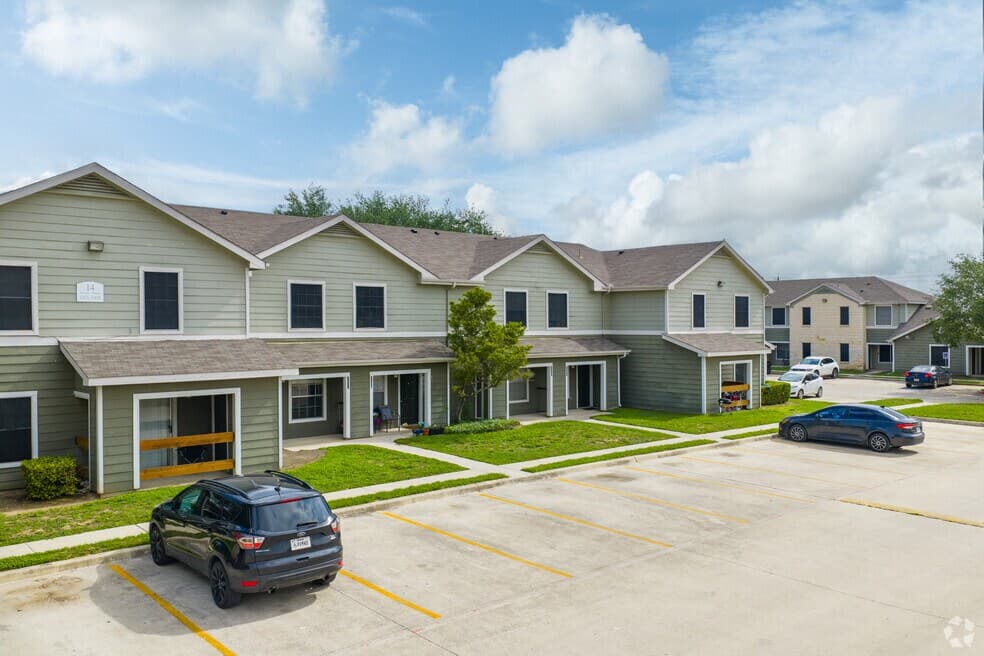 Stone Ranch Townhomes — photo 5