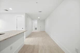 Silverwood Apartments — photo 4