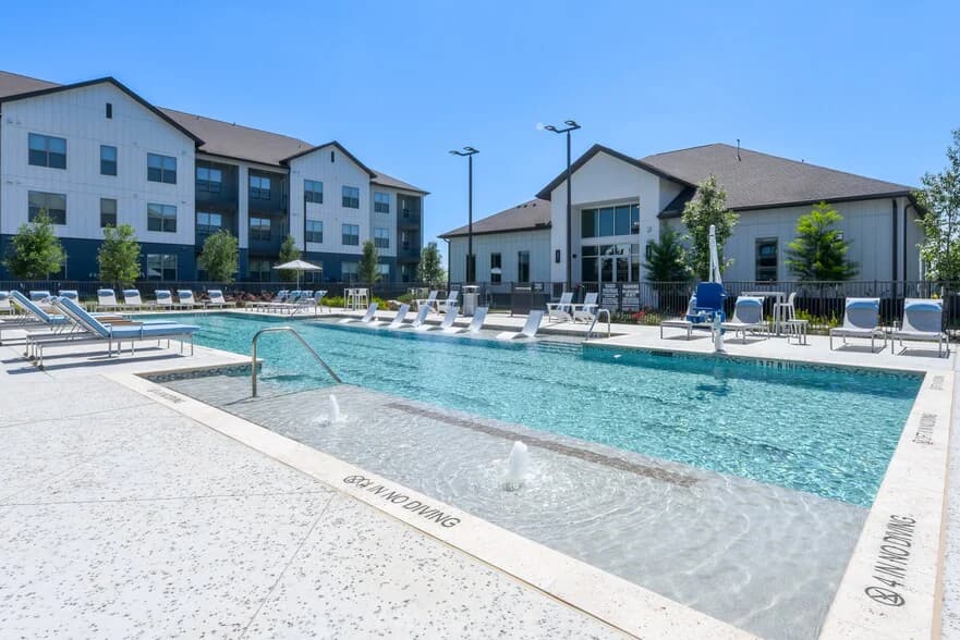 Postmaster Flats in Hutto, Texas