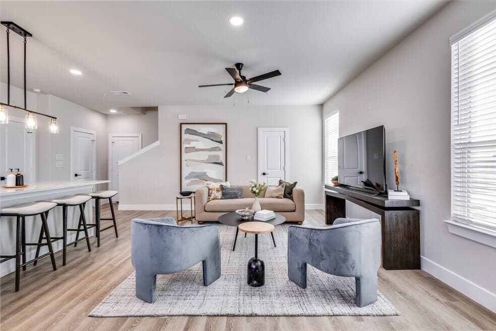 Townhomes at Sam Rayburn — photo 3