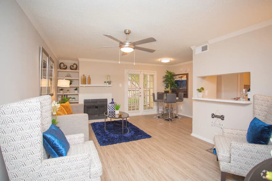 Skyler Apartments in Irving, Texas