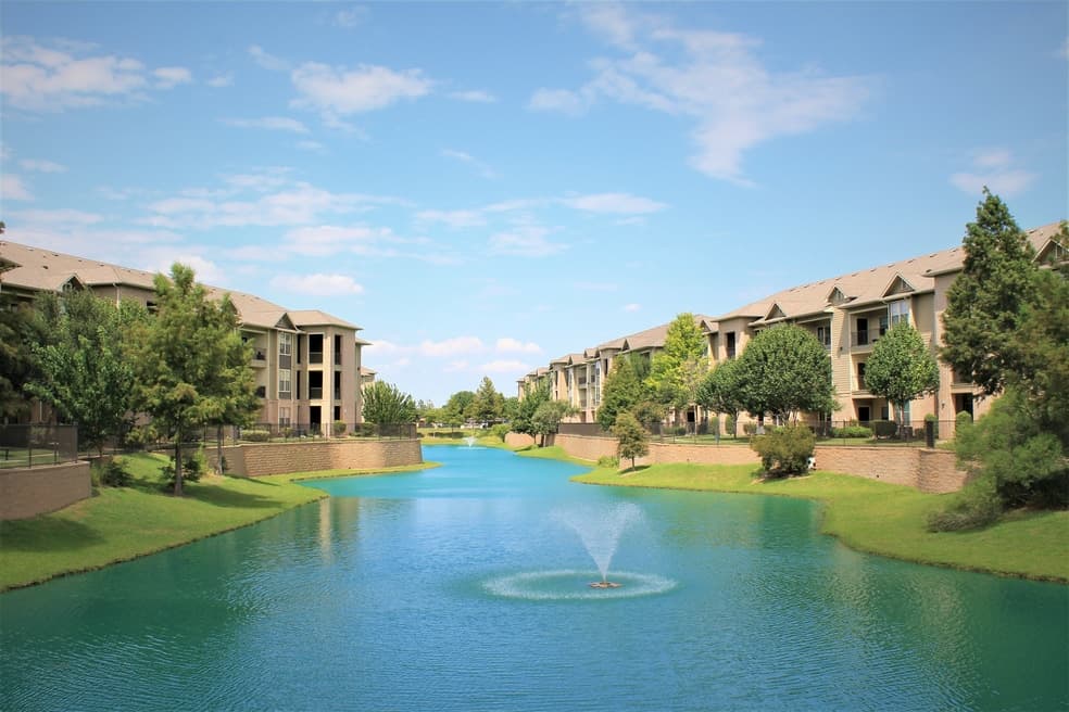 Clearpoint Crossing Residences — photo 2