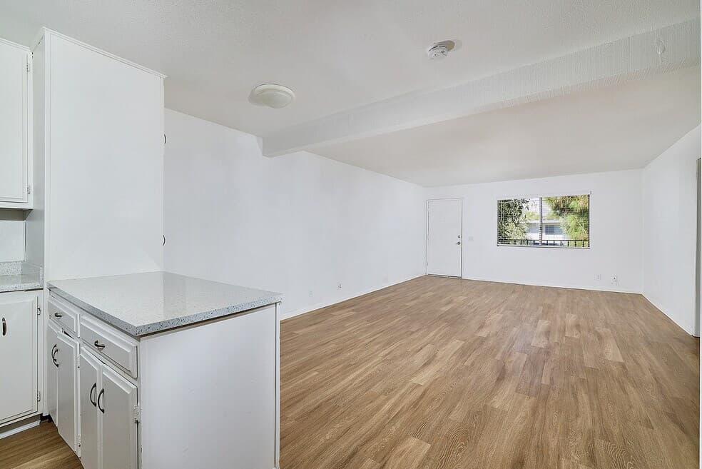 Panorama Apartments — photo 4