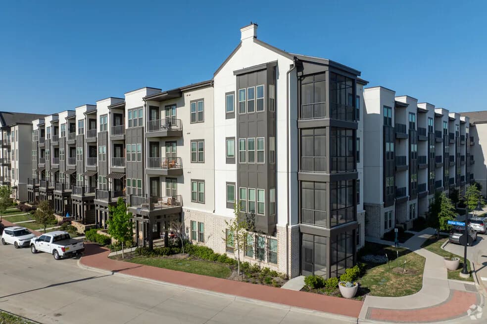 The Louise in Arlington, Texas