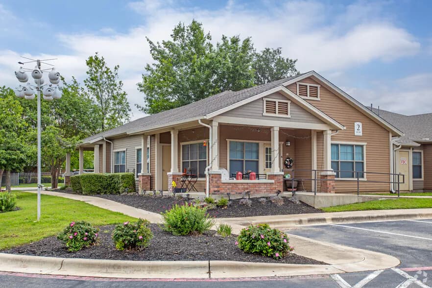 Mariposa River Bend 55+ Apartment Homes in Georgetown, Texas