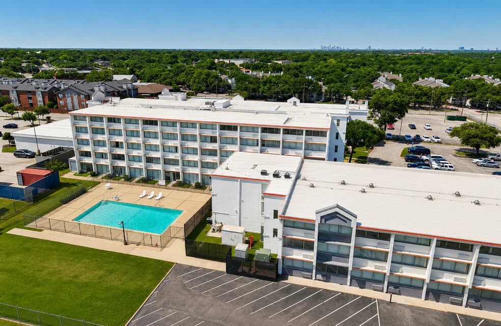 Siegel Select Dallas — photo 2