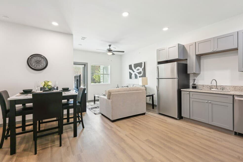 The Vues Apartments in Dallas, Texas
