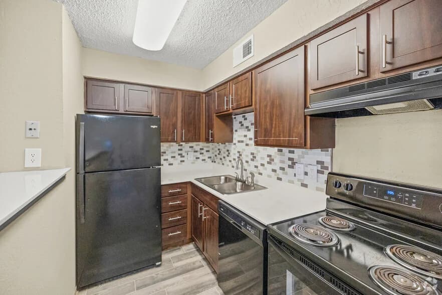 Park West Apartments in Fort Worth, Texas