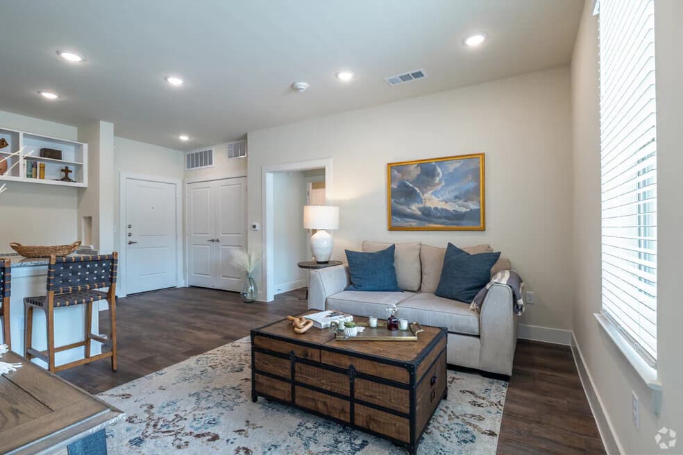 Cypress Creek Montfort Drive — photo 5