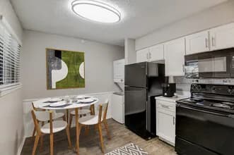 Park Place Hurst Apartments — photo 3