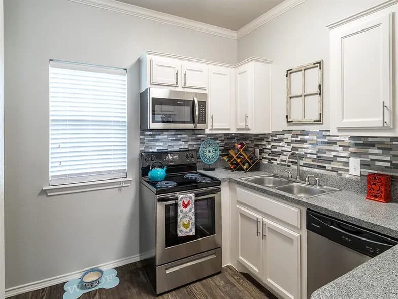 Residences at Holly Oaks in Weatherford, Texas