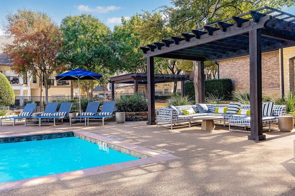 Legacy Estates at Frisco — photo 2