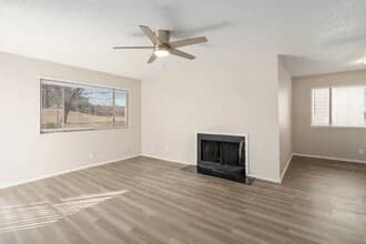 Spur Canyon Apartments — photo 3