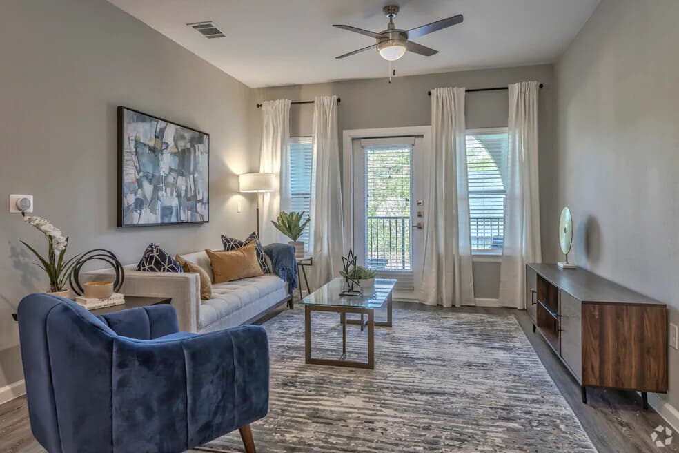 Regency Park Residences — photo 4