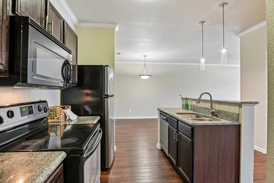 Skyview West Apartments in Fort Worth, Texas