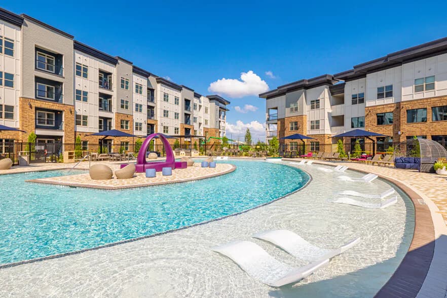 Forena Revelstoke in Fort Worth, Texas