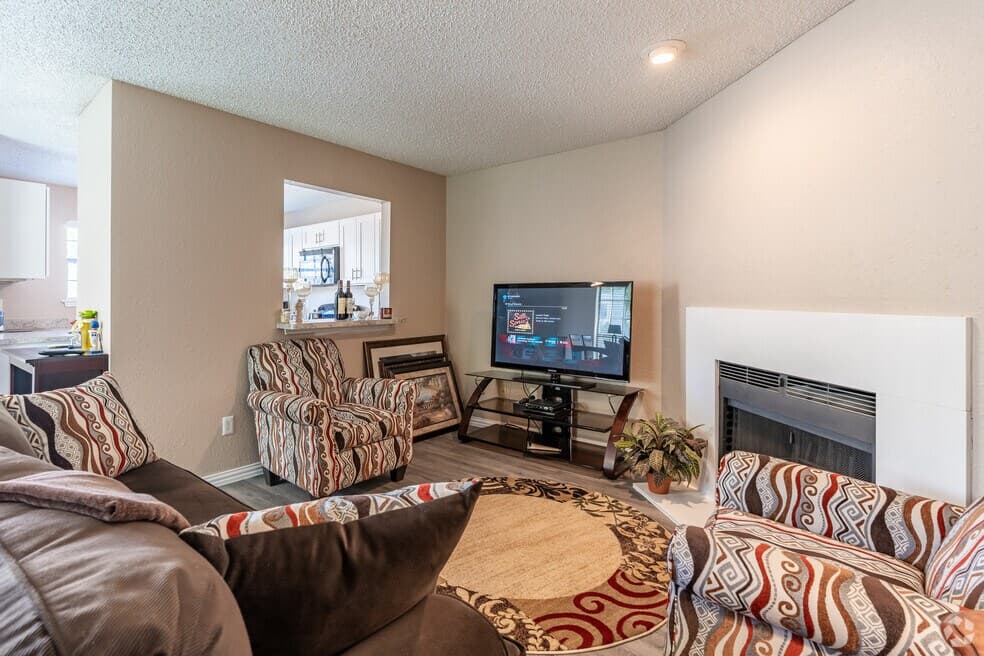 Wexford Townhomes — photo 5