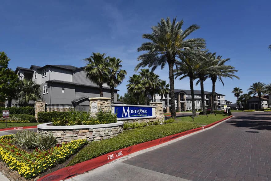 Montelago in Houston, Texas