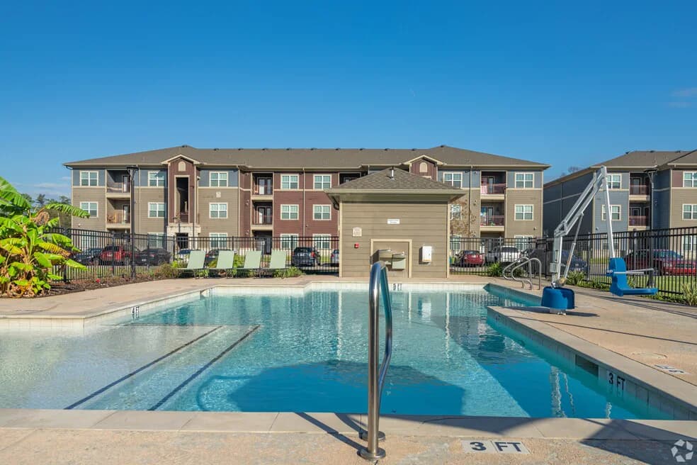 Villas at Colt Run Apartments — exterior