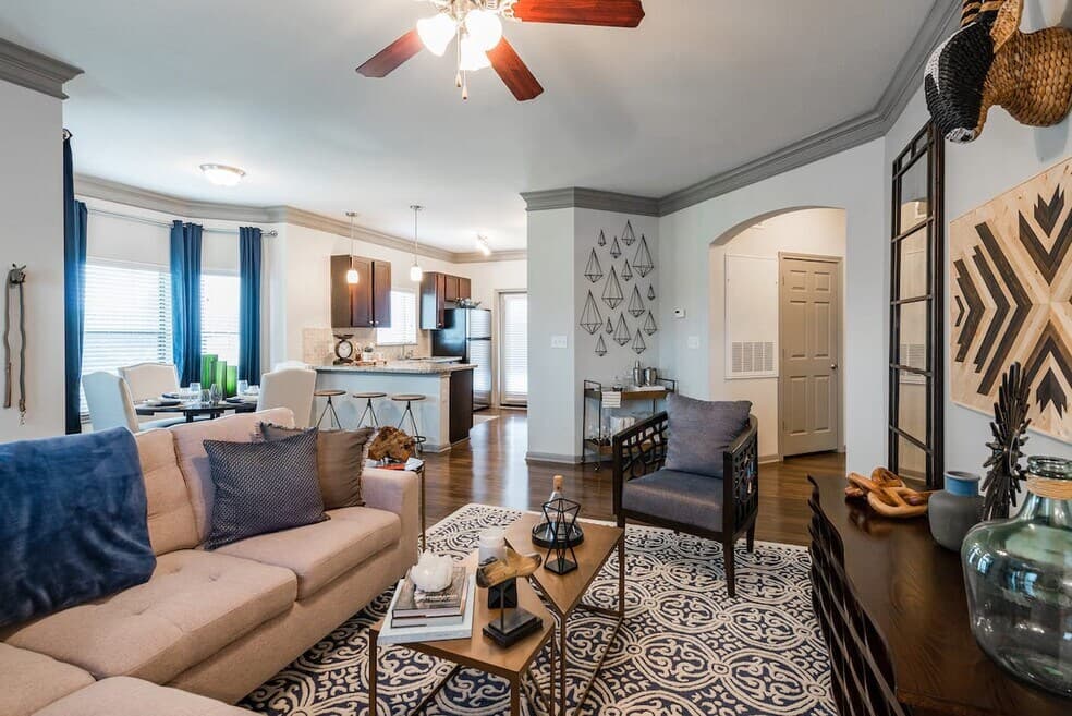 Cortland Sugar Land — photo 4